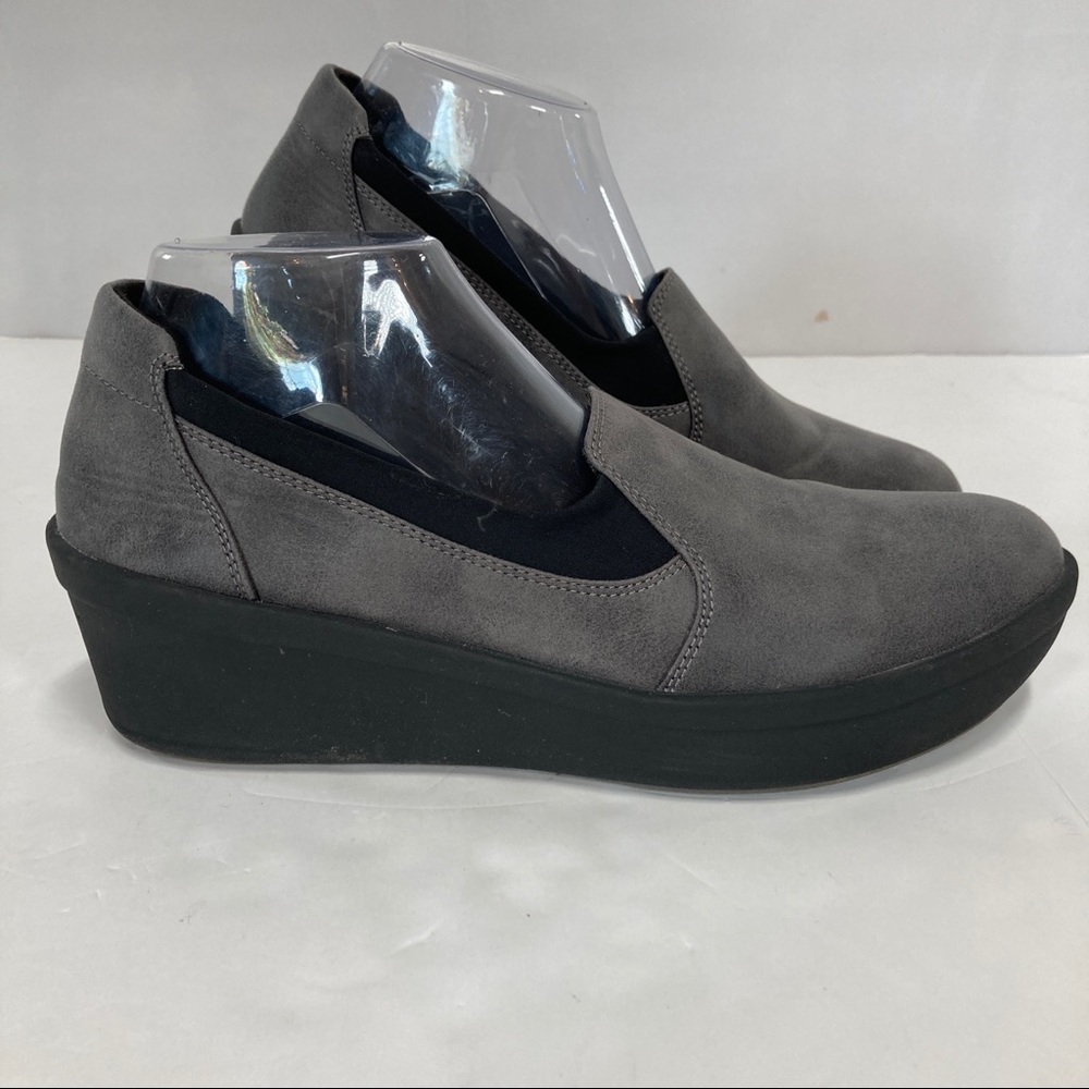 Clarks Cloudsteppers Rose Moon Gray Slip on Flat Loafer Women's Size 10